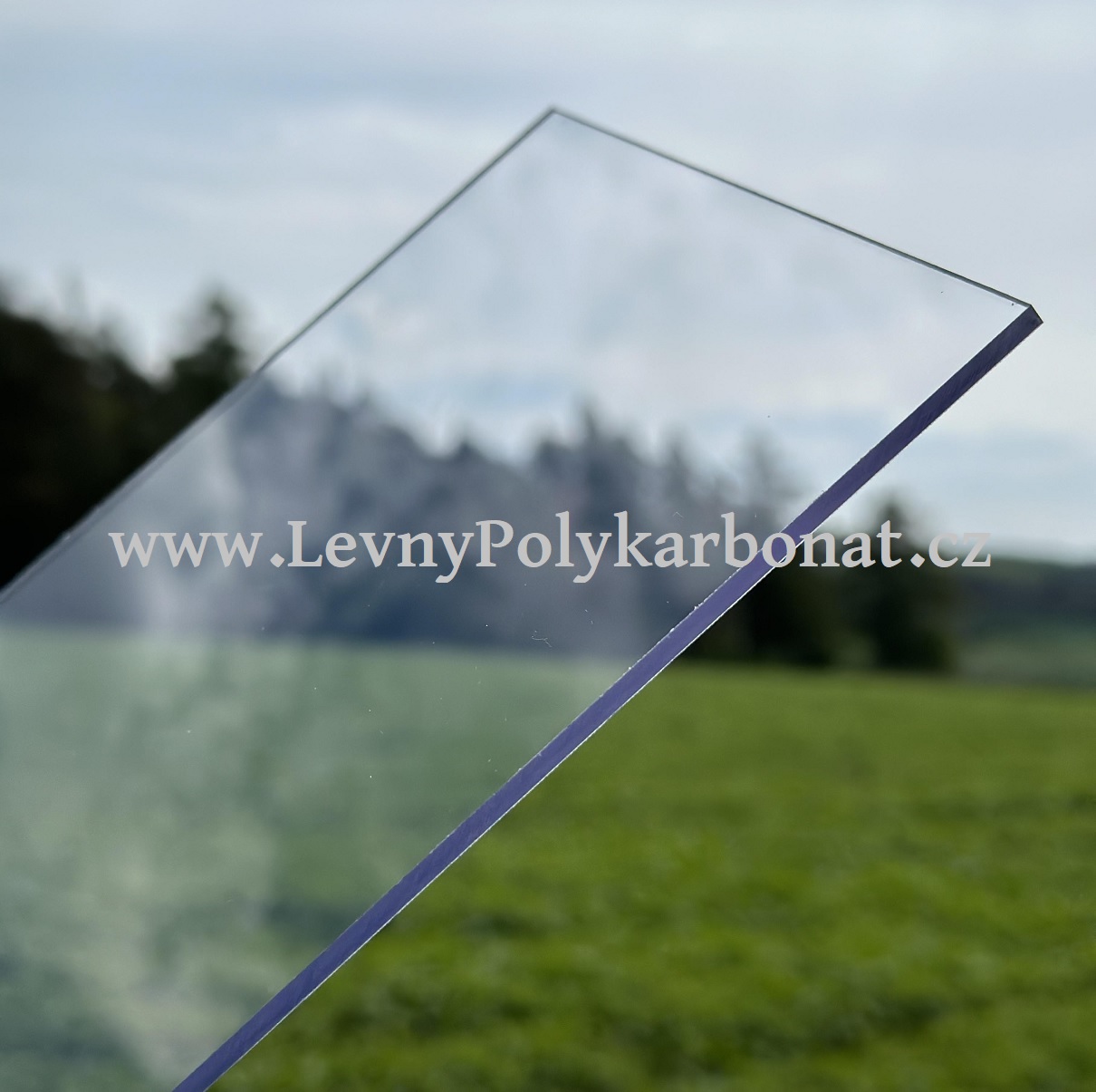 Plné ploché desky polykarbonát PC - 2UV - tl. 2 mm ČIRÁ 1,525 m x 2,05 m 